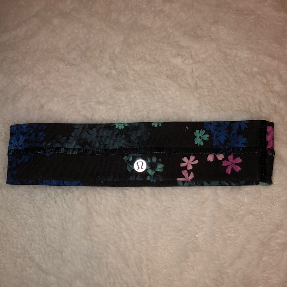 LuLu lemon headband